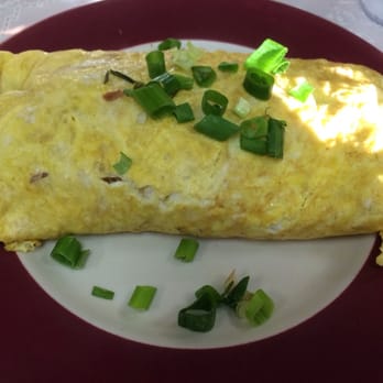 Jesse's Coffee Shop - Adobo fried rice omelette - Bakeries Near Me - Honolulu, Hawaii