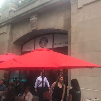 Chicago Brewhouse - Brew house happy hour - Beer Bar Near Me - Chicago, Illinois Chicago Brewhouse - Brew house happy hour - Beer Bar Near Me - Chicago, Illinois