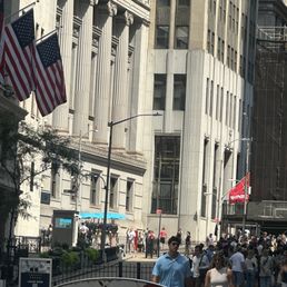 Red flag  is TJMaxx in background.