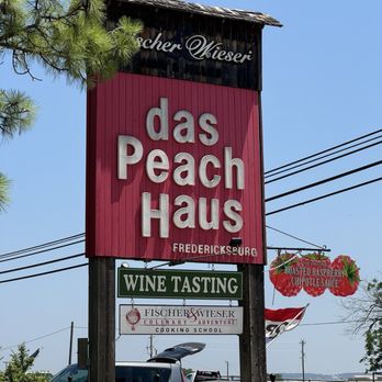 Das Peach Haus - Specialty Food Near Me - Fredericksburg, Texas