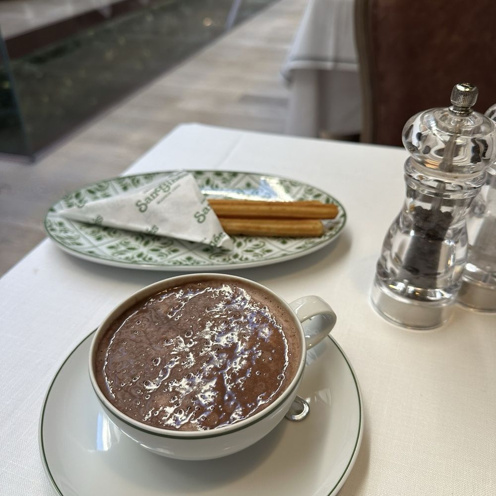 Hotel & Spa Urso - Churros at breakfast - Hotels Near Me - Madrid, M