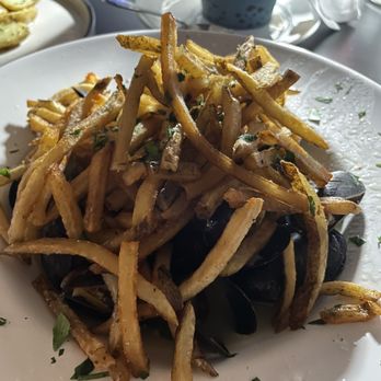 Maison Bleue - Muscles and fries - French Near Me - Cape May, New Jersey Maison Bleue - Muscles and fries - French Near Me - Cape May, New Jersey