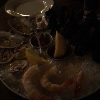 Off The Hook Raw Bar & Grill - Raw platter so good and fresh - Seafood Near Me - Astoria, New York