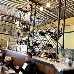 Merchant & Main Grill & Bar - It was empty