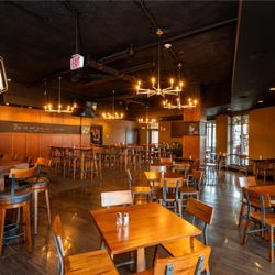 The Mosey Buffalo Williamsville, Tapestry Collection by Hilton - Restaurant