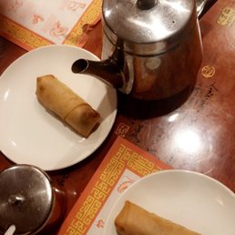 Vegetarian 2 Piece Vegetable Spring Roll Vegetarian 2 Piece Vegetable Spring Roll