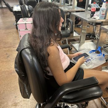 Ogle School - Getting ready for a cut and style! - Cosmetology Schools Near Me - San Antonio, Texas Ogle School - Getting ready for a cut and style! - Cosmetology Schools Near Me - San Antonio, Texas