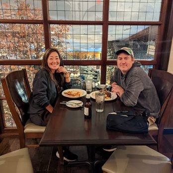 Hemingway's Blue Water Cafe - Dining with a view! - Seafood Near Me - Springfield, Missouri