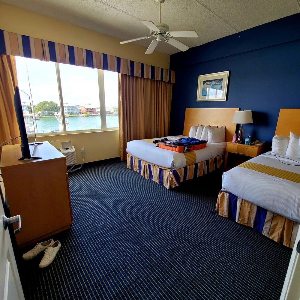 The ChartHouse - Our room - Hotels Near Me - Clearwater Beach, Florida The ChartHouse - Our room - Hotels Near Me - Clearwater Beach, Florida