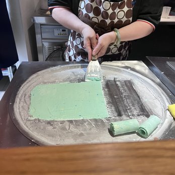 Freezing Thai Rolled Ice Cream  - You can watch them make the ice cream! - Ice Cream & Frozen Yogurt Near Me - Omaha, Nebraska
