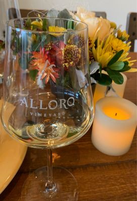Alloro Vineyard by null