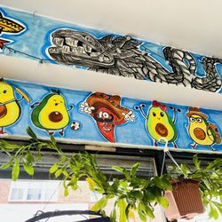 Taqueria El Gallo Azteca - Indoor Art