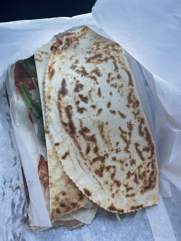 KISS MY PIADA’S VERUCCHIO Piazza Malatesta 15, Verucchio, Rimini