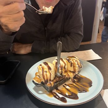 Tavern 76 - Dessert was delicious! - Sports Bars Near Me - White House, Tennessee Tavern 76 - Dessert was delicious! - Sports Bars Near Me - White House, Tennessee