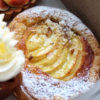 Fior di Latte - Cafes Near Me - Burnaby, British Columbia