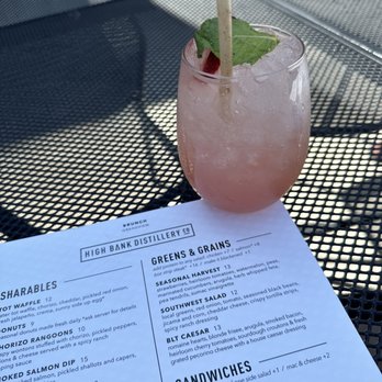 High Bank Distillery - Rosé Cooler - New American Near Me - Columbus, Ohio