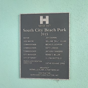 Hallandale Beach - Beaches Near Me - Hallandale Beach, Florida