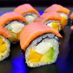 Delish Kitchen 108 Powell Blvd - Delish Giant Maki