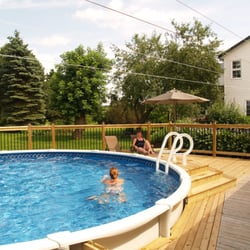 Baker's Chest Tea Room and Bed & Breakfast - Swimming pool