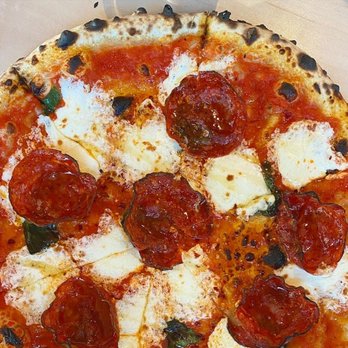 Roberta's - Bee Sting - Pizza Near Me - Brooklyn, New York