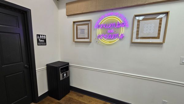 Crumbs.nd.Creams by null