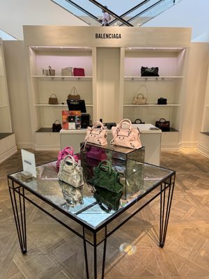 Saks Fifth Avenue by null