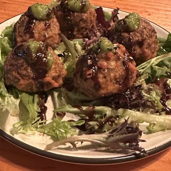 Heartwood Eatery - Shiitake fritters - Salad Near Me - Nevada City, California Heartwood Eatery - Shiitake fritters - Salad Near Me - Nevada City, California
