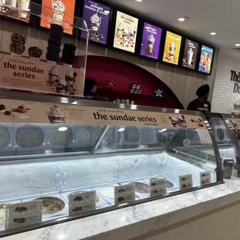 Häagen-Dazs - Generous samples - Juice Bars & Smoothies Near Me - Oceanside, New York