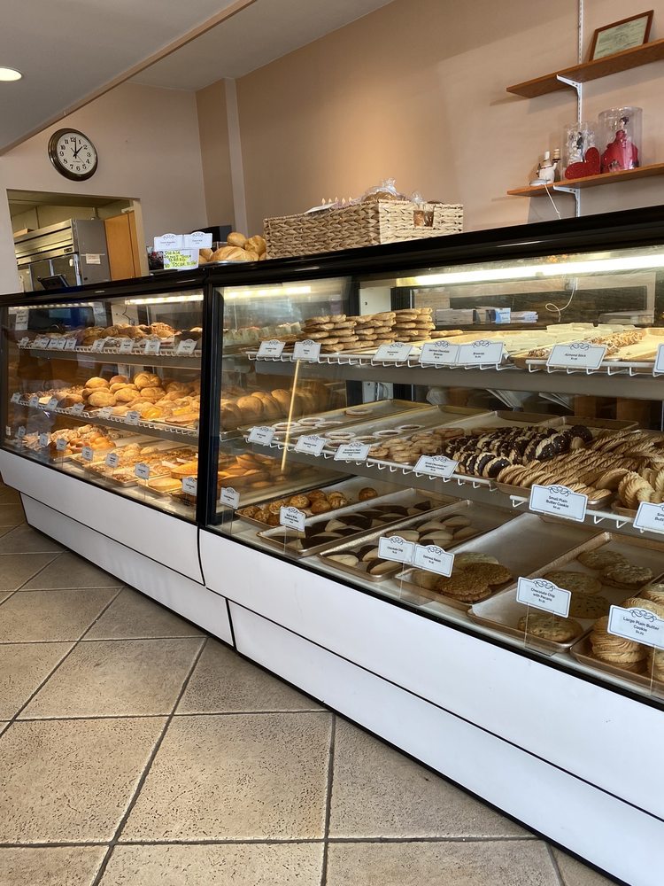 TIFFANY’S BAKERY 86 Photos & 89 Reviews Bakeries 7022 Columbia