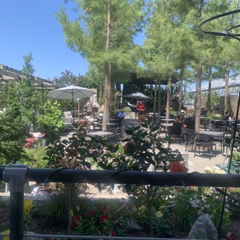 Colonial Kitchen - Courtyard dining - Cafes Near Me - Blue Springs, Missouri Colonial Kitchen - Courtyard dining - Cafes Near Me - Blue Springs, Missouri