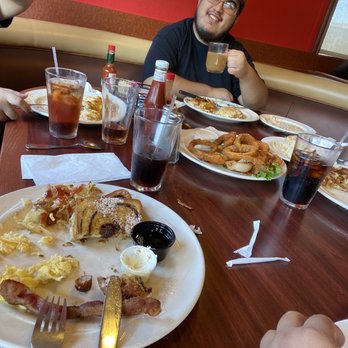GoodFella's Cafe - Family time over a large satisfying meal - Breakfast & Brunch Near Me - Corona, California
