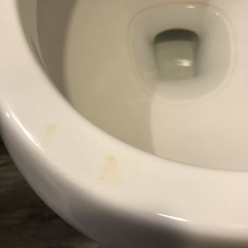 Abaco Cleaning Service - Toilet funk not cleaned off as expect for a deep clean. - Home Cleaning Near Me
