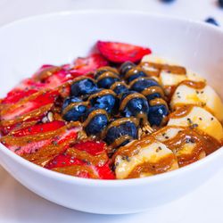 The Daily Dose Juice Bar - Acai Bowl