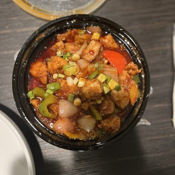 Sizzlin Stirfry Asian Bistro - Chicken with spicy chili sauce - Asian Fusion Near Me - Raleigh, North Carolina