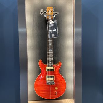 Crypto Arena - Carlos Santana PRS custom - Stadiums & Arenas Near Me - Los Angeles, California