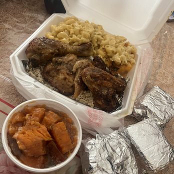 Messi Soul Kitchen - Soul Food Near Me - Riverside, California Messi Soul Kitchen - Soul Food Near Me - Riverside, California