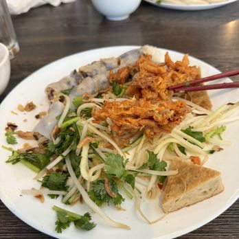 Banh Cuon Tay Ho - 17. Banh Uot Thanh Tri - Vietnamese Near Me - San Jose, California