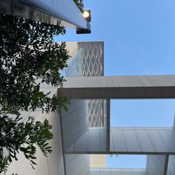Central Courthouse - View looking up from the light pole