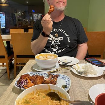 Mai Thai Kitchen - Panang curry, noodles and spicy wings - Thai Near Me - Newbury Park, California