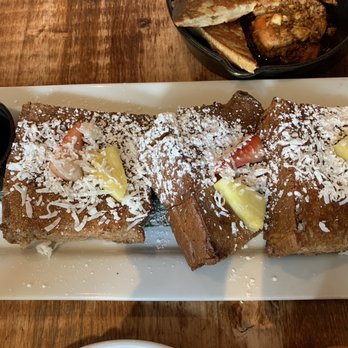 Scratch Kitchen - Brulee'd French Toast - Breakfast & Brunch Near Me - Honolulu, Hawaii