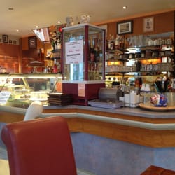 Cafe & Schmuck Café