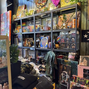 LaRayia’s Bodega - Inside - Vegan Near Me - Atlanta, Georgia