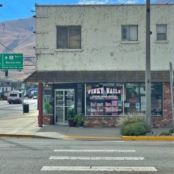 Pinky's Nails - Outside of Pinky's Nails, at the corner of E. Johnson and HWY 150 - Nail Salons Near Me - Chelan, Washington Pinky's Nails - Outside of Pinky's Nails, at the corner of E. Johnson and HWY 150 - Nail Salons Near Me - Chelan, Washington