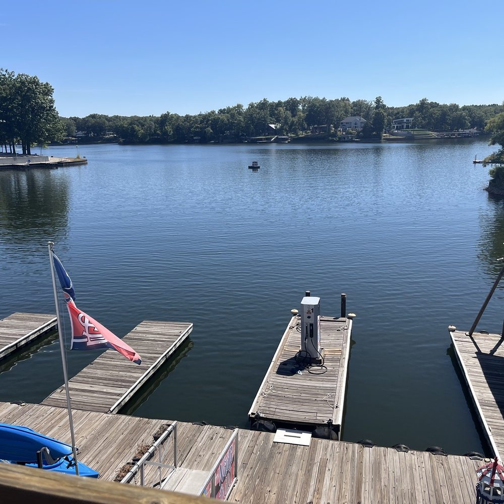 Pinky's - View from deck - American Near Me - Effingham, Illinois