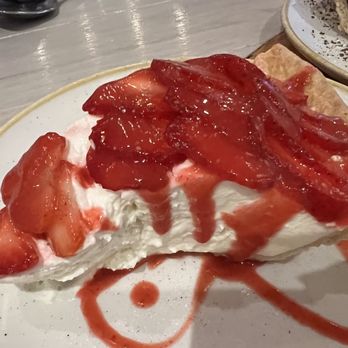 Monkeypod Kitchen - Strawberry cream pie - Tacos Near Me - Honolulu, Hawaii Monkeypod Kitchen - Strawberry cream pie - Tacos Near Me - Honolulu, Hawaii