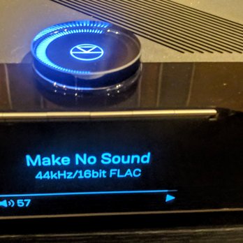 Pearl Audio - The Linn Selekt DSM player - controllable via the glass puck, or by remote, or pretty much any tablet. - Electronics Near Me - Portland, Oregon Pearl Audio - The Linn Selekt DSM player - controllable via the glass puck, or by remote, or pretty much any tablet. - Electronics Near Me - Portland, Oregon