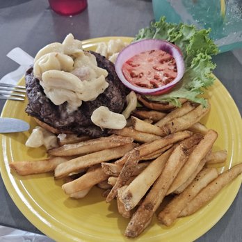 Sunset Grille & Raw Bar - Short rib mac & cheeseburger $18 - Sushi Bars Near Me - Duck, North Carolina Sunset Grille & Raw Bar - Short rib mac & cheeseburger $18 - Sushi Bars Near Me - Duck, North Carolina