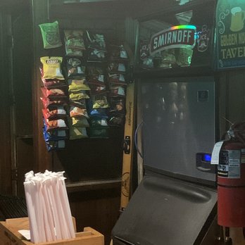 Golden Nugget - Their only food - Cocktail Bars Near Me - Louisville, Kentucky