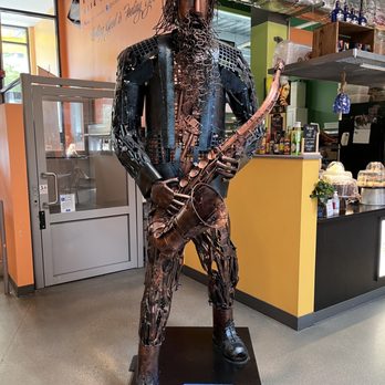 Worcester Public Market - a bronze statue of a man with a crown on his head - Food Court Near Me - Worcester, Massachusetts Worcester Public Market - a bronze statue of a man with a crown on his head - Food Court Near Me - Worcester, Massachusetts