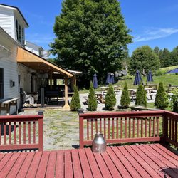 Blackbird Bistro - Outdoor dining